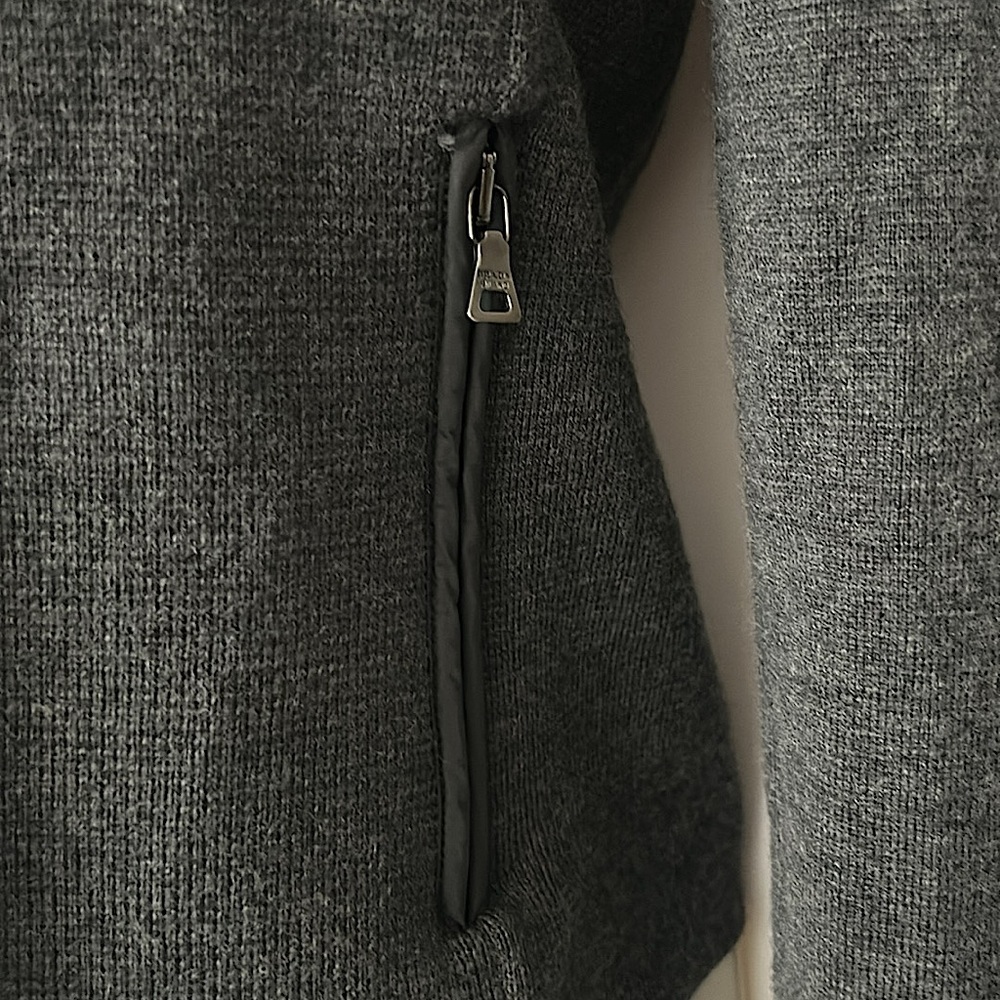 Prada Authenticated Charcoal Gray Wool Zip Up Jacket Coat **Sz 38/US Sz 2**🌺🌺 - Picture 5 of 7